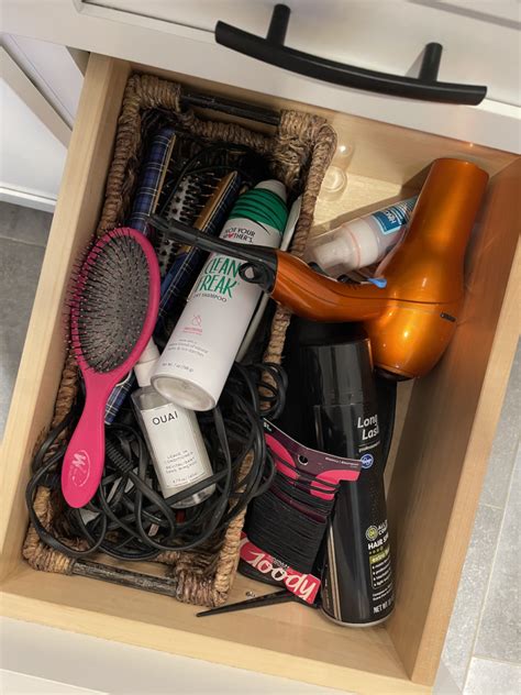 Bathroom Vanity Organization 的图像结果