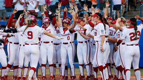 College softball rankings: 2024 NCAA final top 25 poll - ESPN