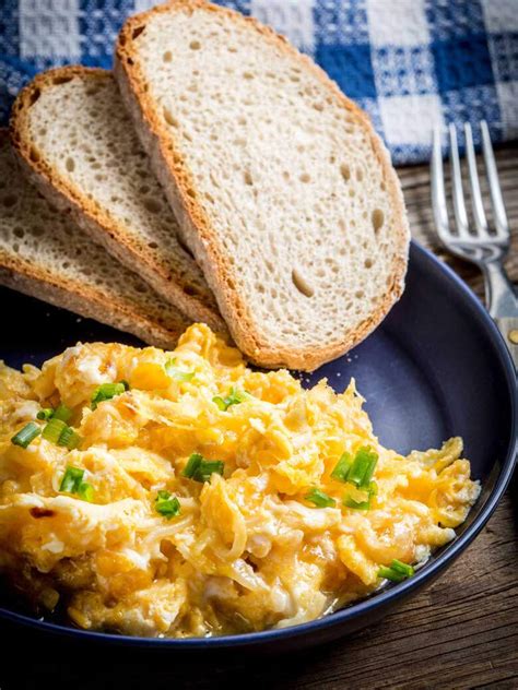 How To Make The Perfect Scrambled Eggs | Femina.in