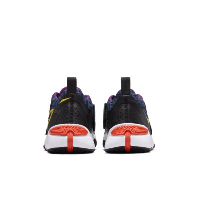 Nike Team Hustle D 11 SE Older Kids' Basketball Shoes. Nike IN
