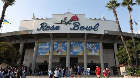 UCLA has already left the Rose Bowl - it didn't show up vs Washington