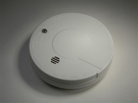 Smoke Detector Battery Replacement - iFixit Repair Guide