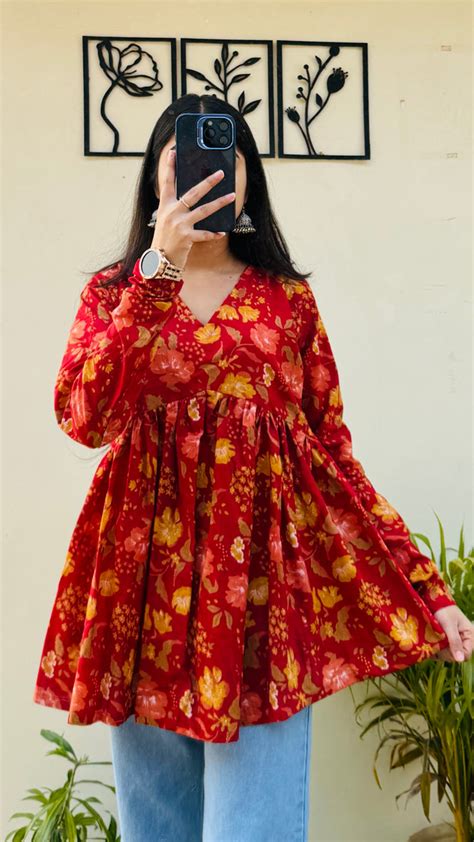 Peplum top – Dolled Up