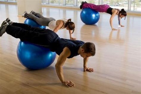 The Best Core Strengthening Exercises With a Fitness Ball - Woman