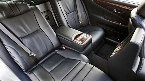 Lexus Hidden Compartment 的图像结果