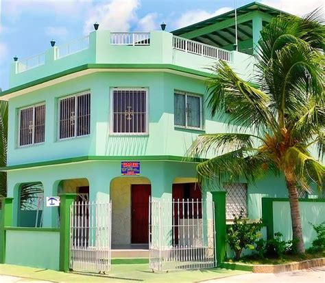 HOSTAL EL RETIRO (Boca de Camarioca) - Hostel Reviews & Photos ...