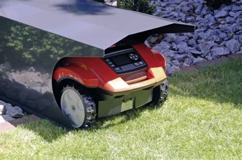 CASETTA ROBOT RASAERBA GARDENA   Robot tagliaerba.com