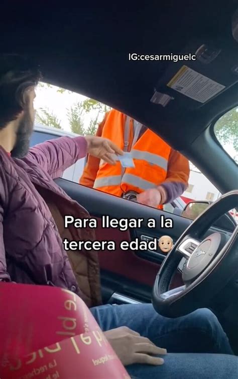 Adulto mayor vende todas sus rosas y se puede ir “a descansar”