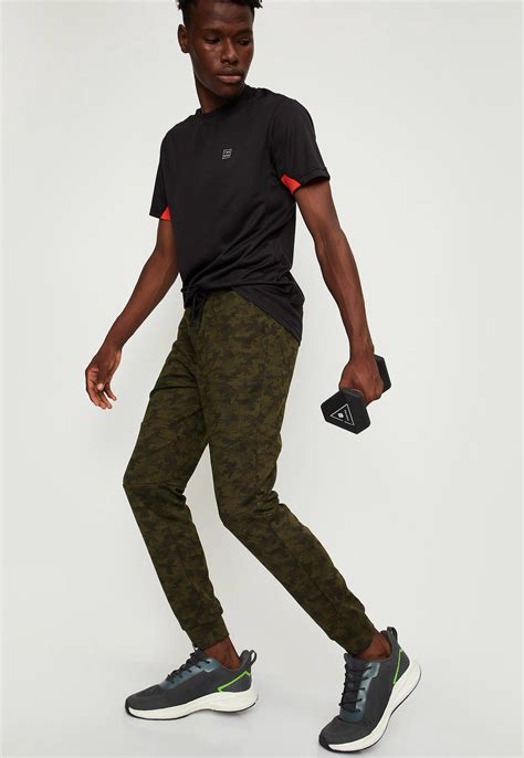 Buy Men Camouflage Skinny Fit Athleisure Joggers Online at just Rs ...