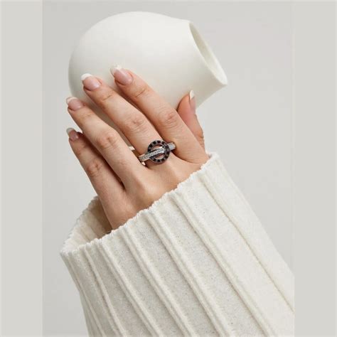 Stainless Steel Gold/Silver Plated Roman Numerals Inlaid Finger Ring ...