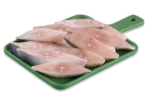 Silver Pomfret/Avoli (100g to 200g) Steaks | 250g Pack : Amazon.in ...