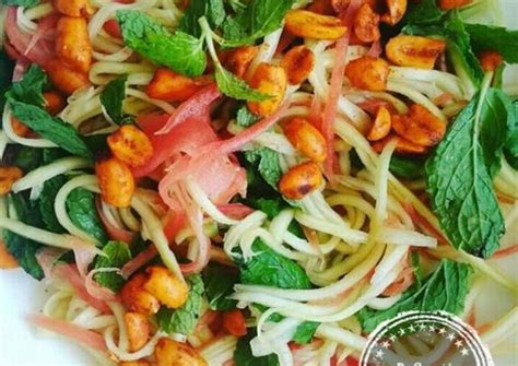 Raw Mango Julienne salad Recipe by DrSwati Verma - Cookpad