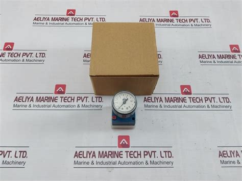 Wabco 3526010500 Directional Control Valve W/ Pressure Gauge 0 To 10 B ...