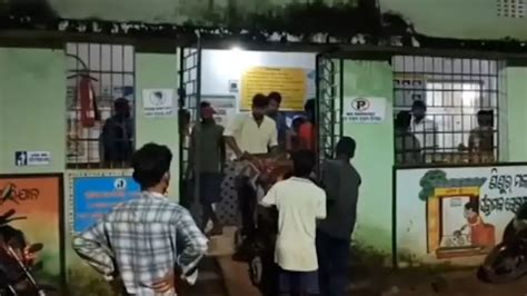 Girl dead, mother and sister critical after being hit by train in ...
