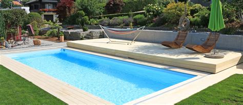 Alpha Pool Service 的图像结果