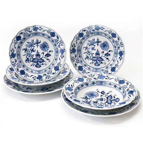 Blue Onion Dinnerware Sets at Javier Sutphin blog