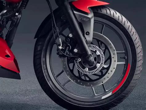 Biggest Pulsar ever - Pulsar 250 new variants launched by Bajaj Auto ...