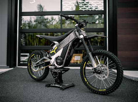 E-bike ready for the road