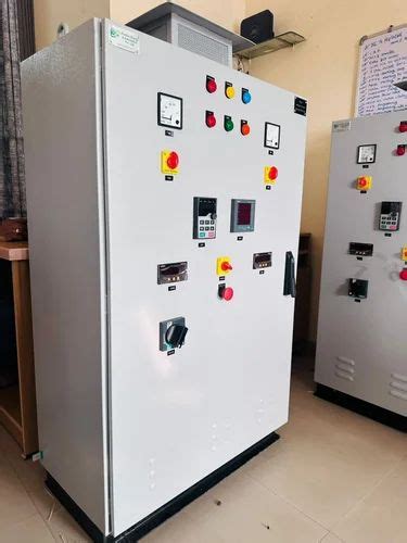 3 Phase Contol Panel Simulation 的图像结果