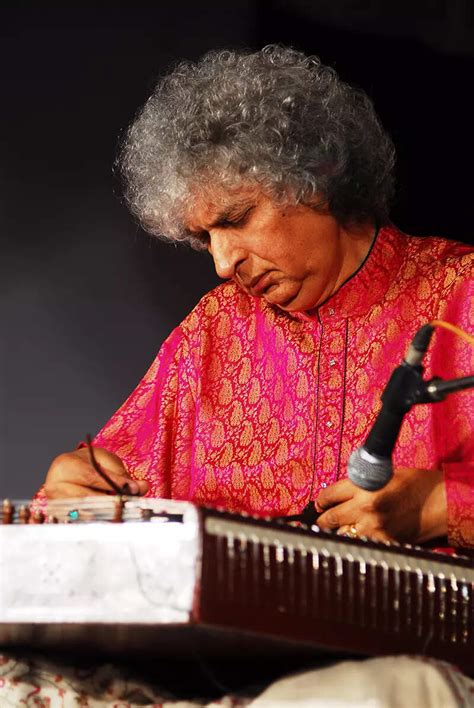Pandit Shivkumar Sharma passes away; pictures of Santoor maestro will ...