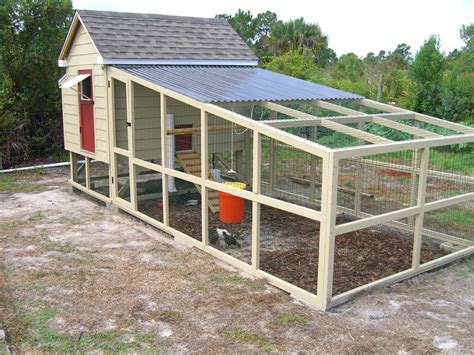 Chicken Run With Roof Plans at Gus Rishel blog