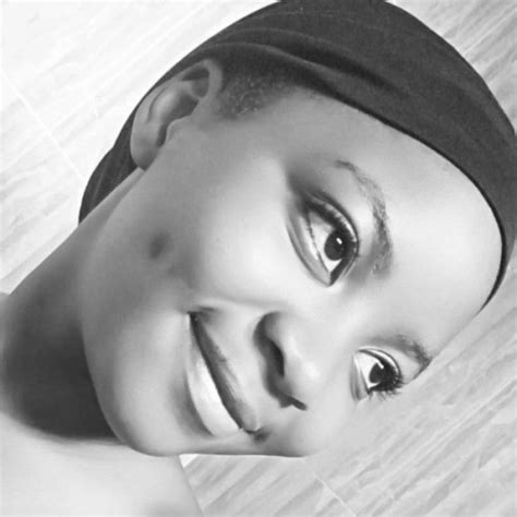Hadiza - Maths teacher - ₹284/h