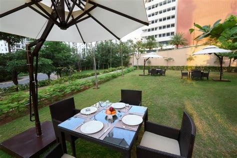 CREST EXECUTIVE SUITES (Bengaluru) - Hotel Reviews, Photos, Rate ...