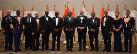 Distinguished Signaleers recognized for service to Regiment | Article ...