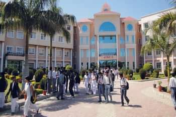 Top Engineering Colleges in Bhopal 2026: Ranking, Fees, Placements 2026
