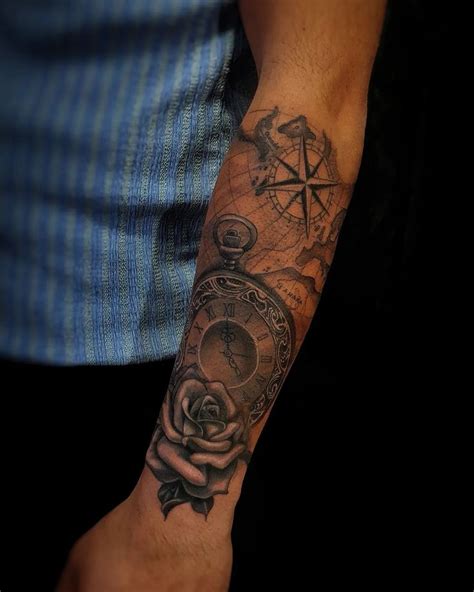 Compass Tattoo, Compass Tattoo Design, Simple Compass Tattoo, Viking ...
