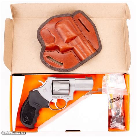 Taurus 44 Magnum 的图像结果