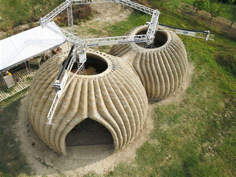 Round Houses of Raw Earth: 3D Printing Sustainable Homes in 200 Hours ...