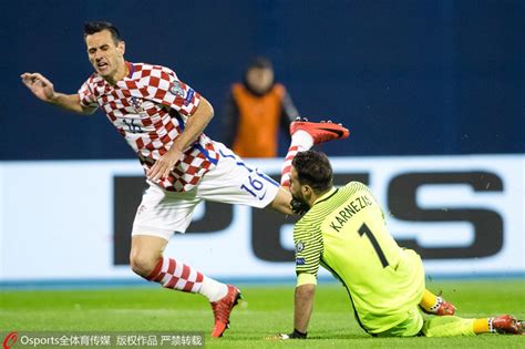 克罗地亚国家队2018主场球衣球员版深度解读 - 薇洛迪兰