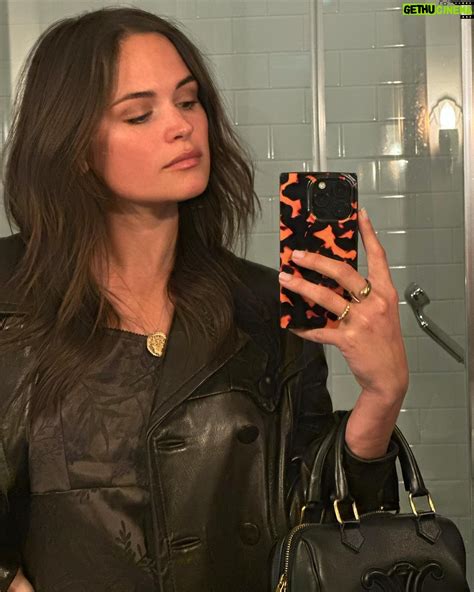 Kathryn Kelly Wiki, Biography, Age, Gallery, Spouse and more