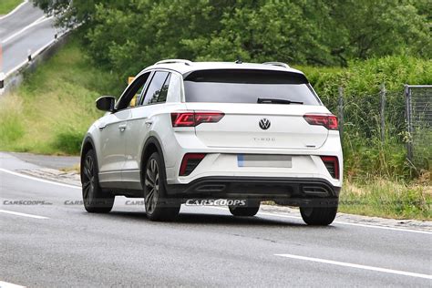 Facelifted 2022 VW T-Roc Spied Undisguised In R-Line Spec | Carscoops