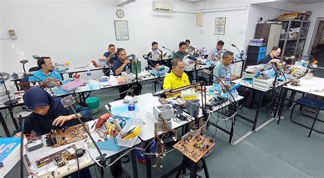 Image result for Electronics Repairs Tutorials