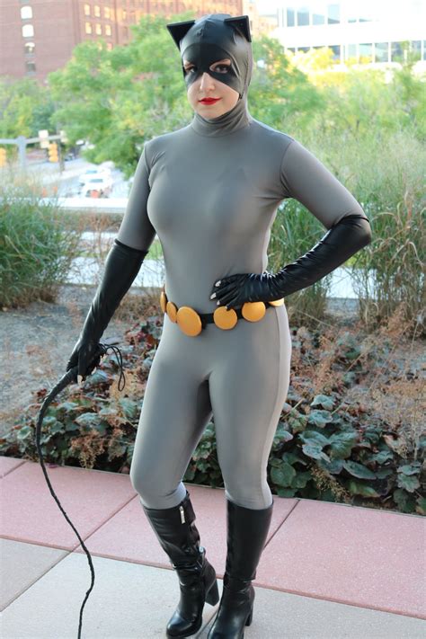 Catwoman Batman Animated Series Cosplay Review And Photos Of Catwoman