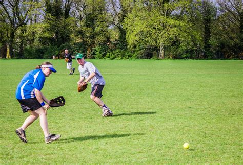 What is Softball? - Reading Softball Club