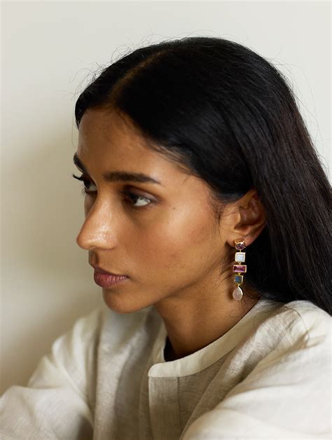 Isa Earrings - Rose – Manan