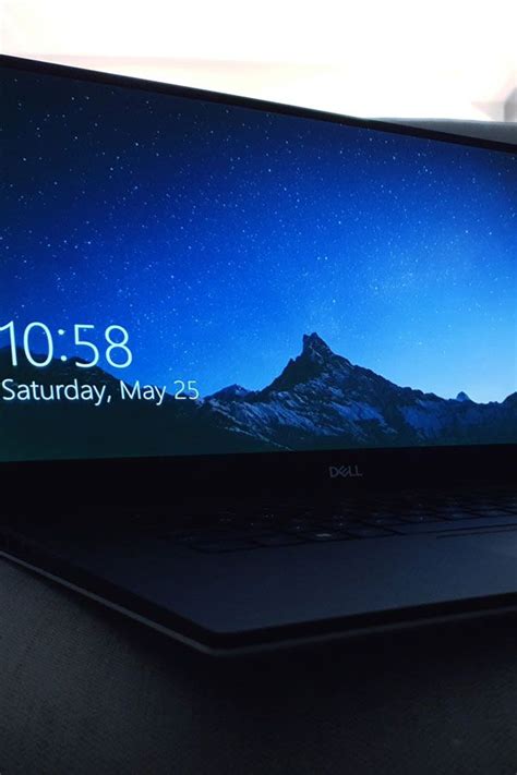 Windows: Get Latest Buzz, Updates, Gossip, Photos & Videos
