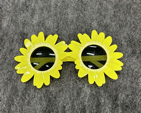 Terrifier Art the Clown Daisy Glasses - Screamers Costumes