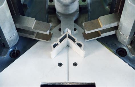 Robotic Assembly for Aluminium Windows 的图像结果