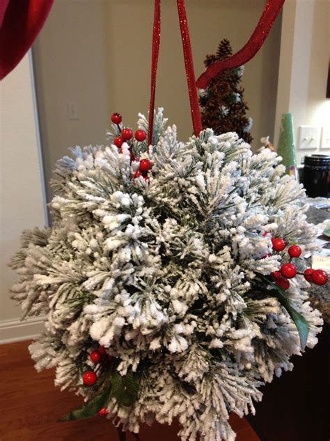 Create a Stunning Christmas DIY Kissing Ball