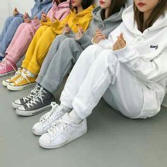 13 For dpz ideas | friend photoshoot, friend poses photography, group ...