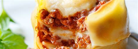 Mini lasagne pieczone w formie na muffiny   Kwestia Smaku