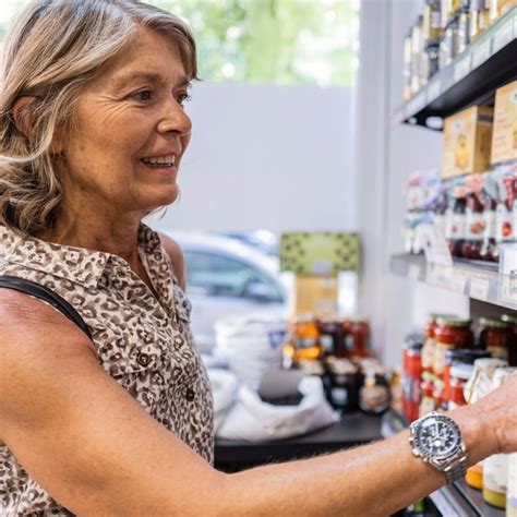 Struggling Mexican chain, Del Taco, borrows a page from Taco Bell ...