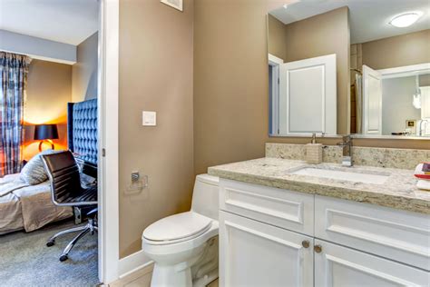 500 Station Apartments | Aurora, IL | Welcome Home