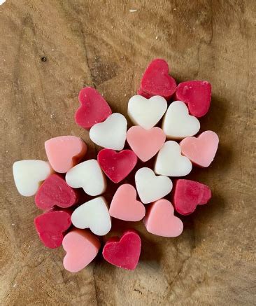 WAX MELT (HEART SHAPE) – Jaev India