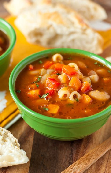 Vegetarian Minestrone Soup Recipe - Peas and Crayons
