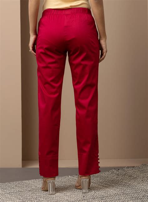 Buy Fuchsia Trouser Capri In Solid Color Online at Lakshita